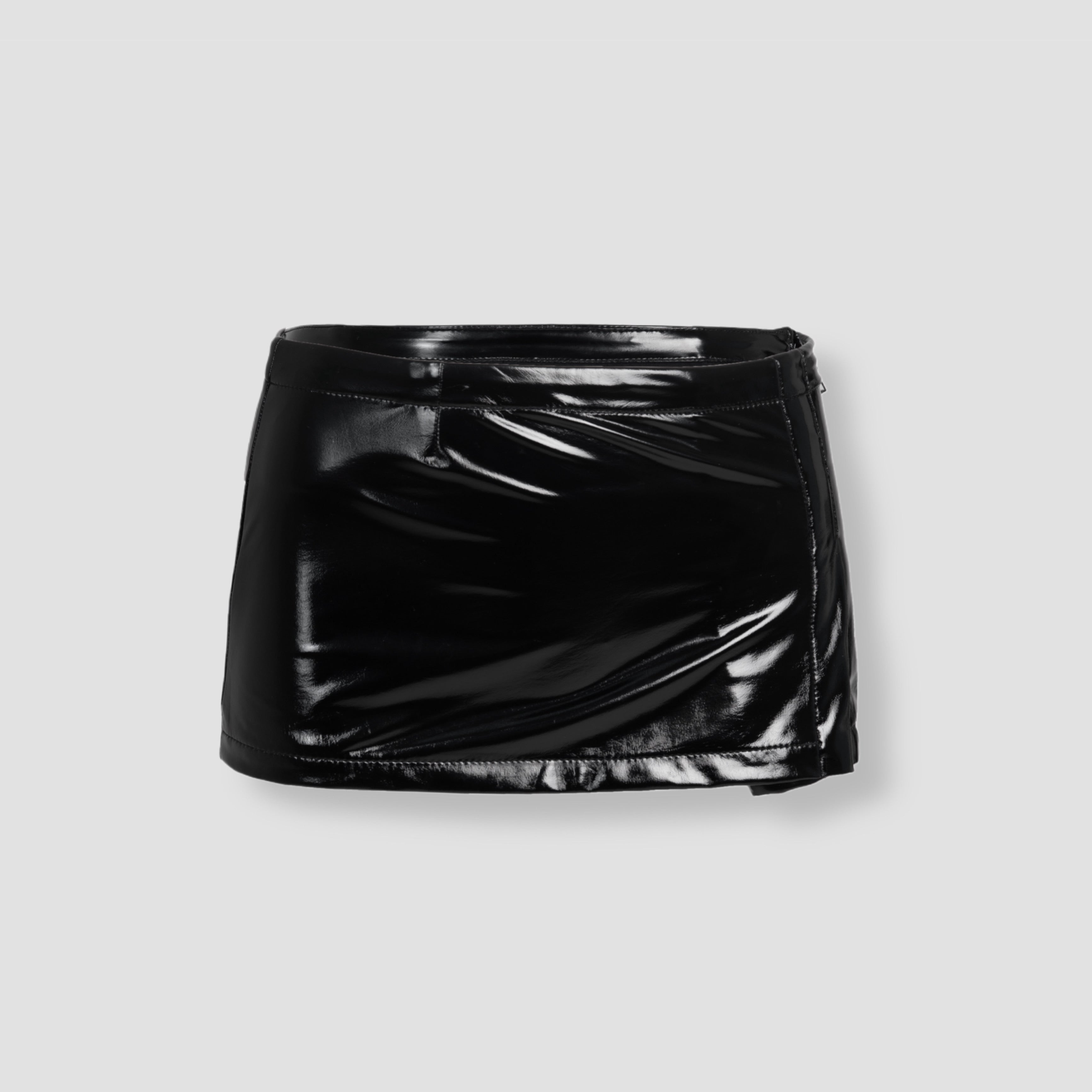 BLACK SLEEK SKIRT