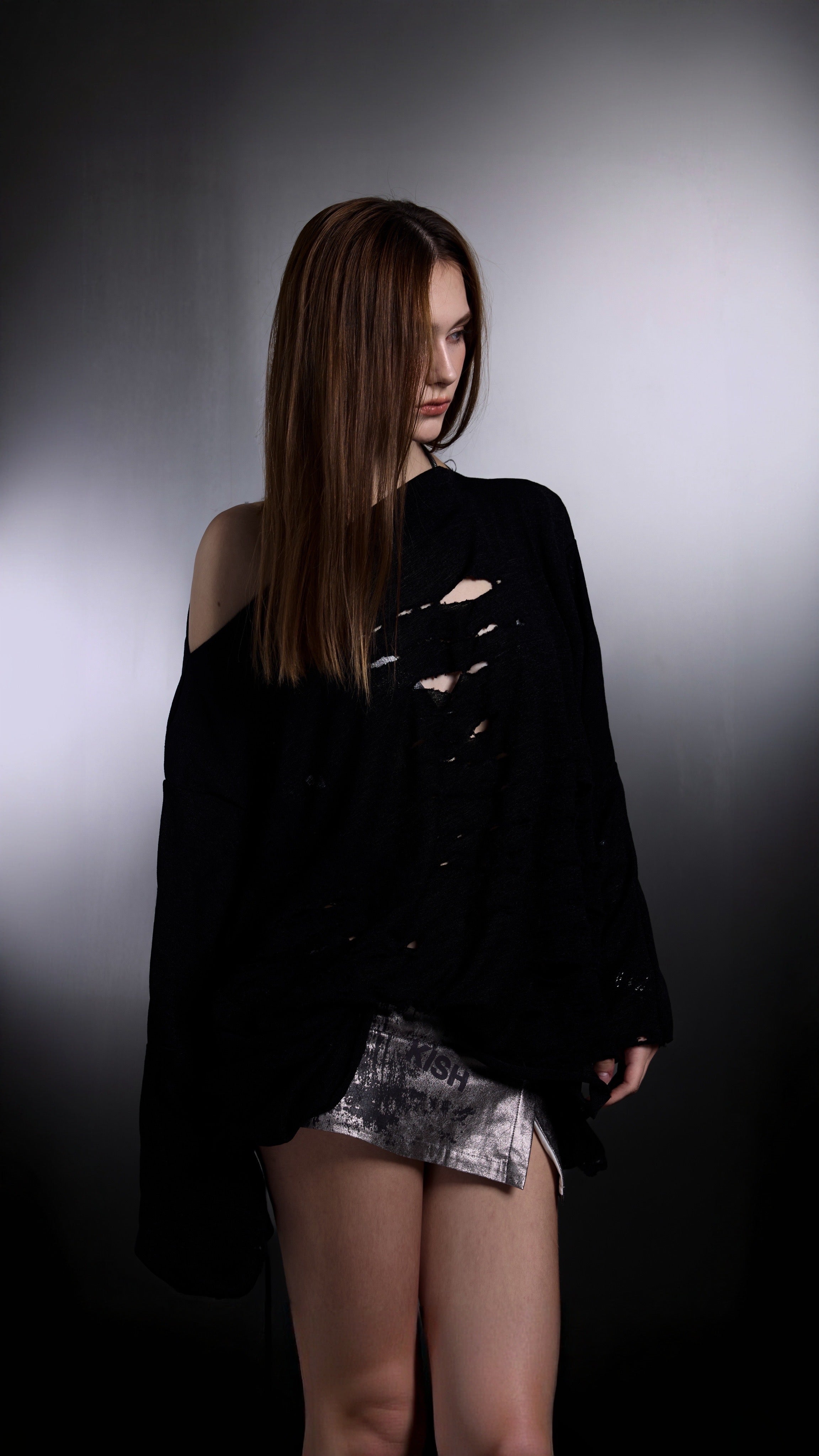 DISTROYED LONGSLEVES TOP